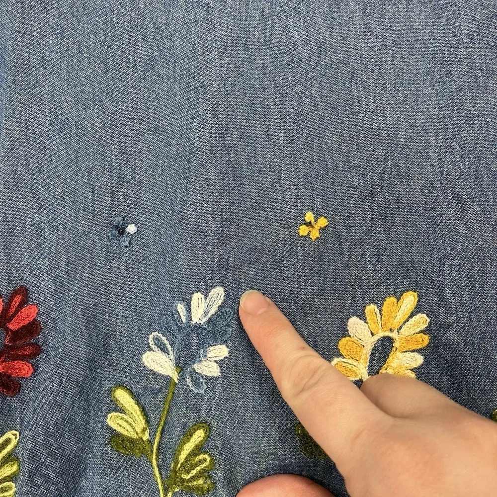 Bleu Bayou Denim Jean Blouse Shirt Womens S Embroidered Floral Cottagecore Y2K - Picture 10 of 16